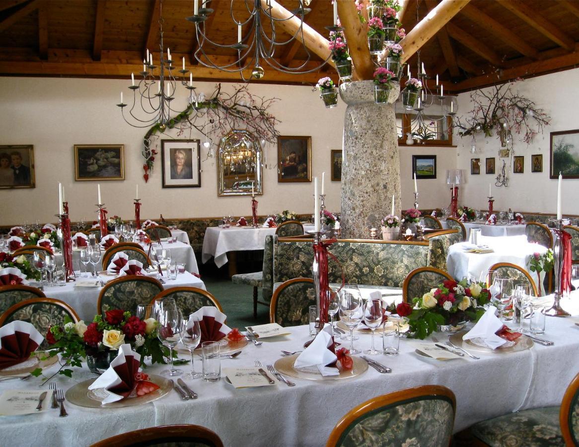 Hotel "Malerwinkel" Gmbh Seeon-Seebruck Pokoj fotografie