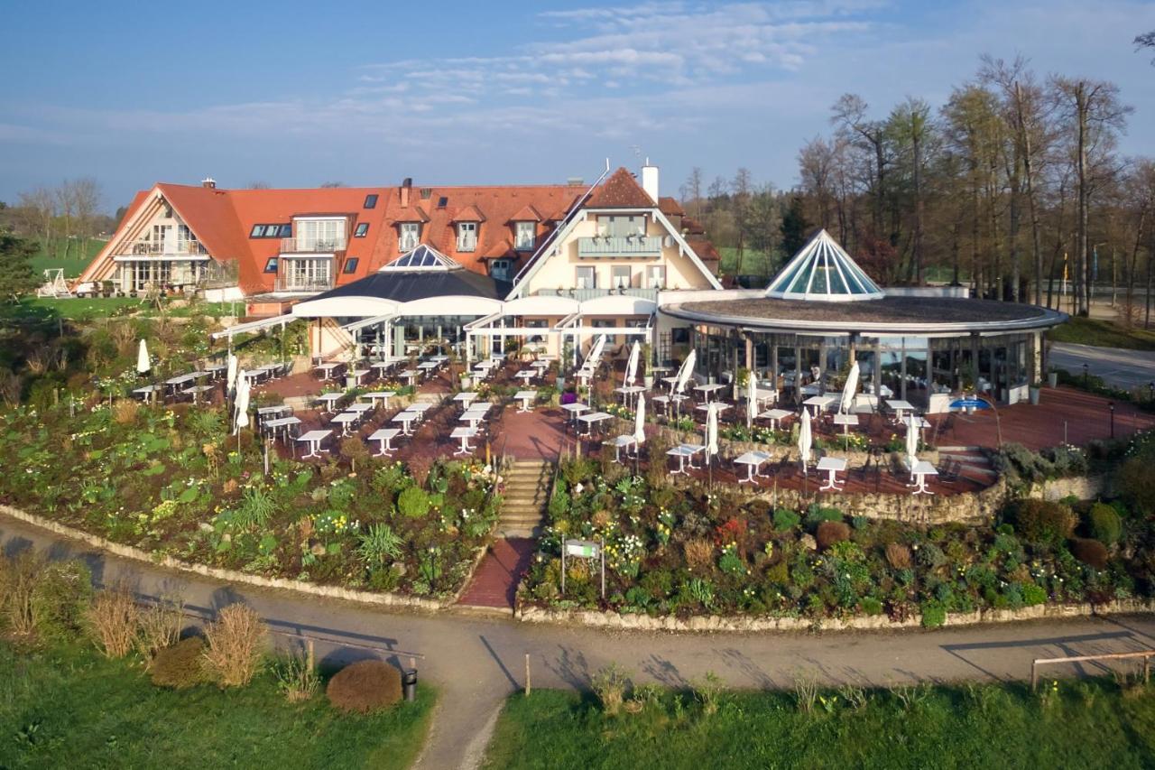 Hotel "Malerwinkel" Gmbh Seeon-Seebruck Pokoj fotografie